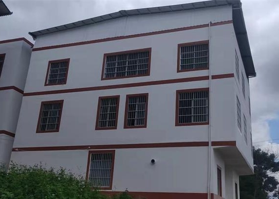 廣西兩高沿線鄉(xiāng)村風(fēng)貌改建工程上林縣項目選用金洋水性平涂